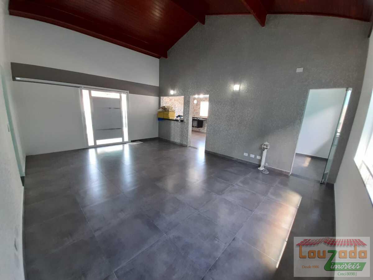 Casa à venda com 4 quartos, 317m² - Foto 6