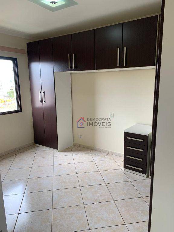 Apartamento à venda com 2 quartos, 68m² - Foto 8