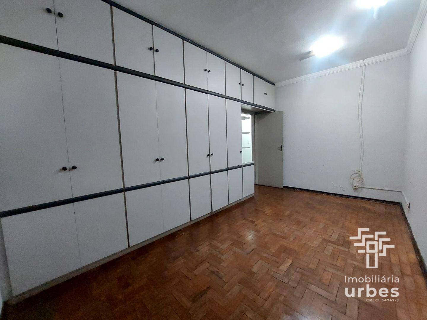 Casa para alugar com 4 quartos, 164m² - Foto 19