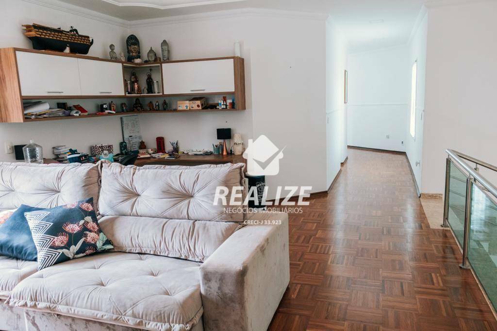 Casa à venda com 4 quartos, 550m² - Foto 24