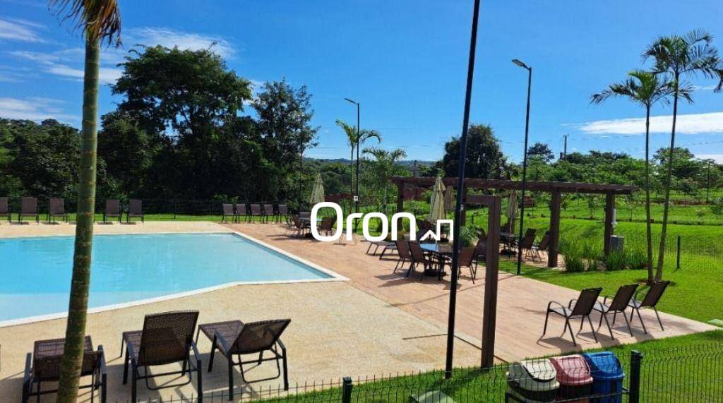 Loteamento e Condomínio, 250 m² - Foto 1