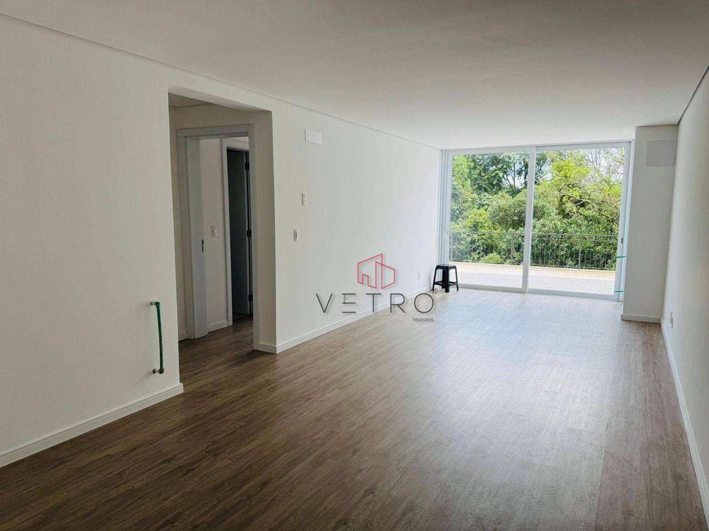 Apartamento à venda com 2 quartos, 116m² - Foto 1