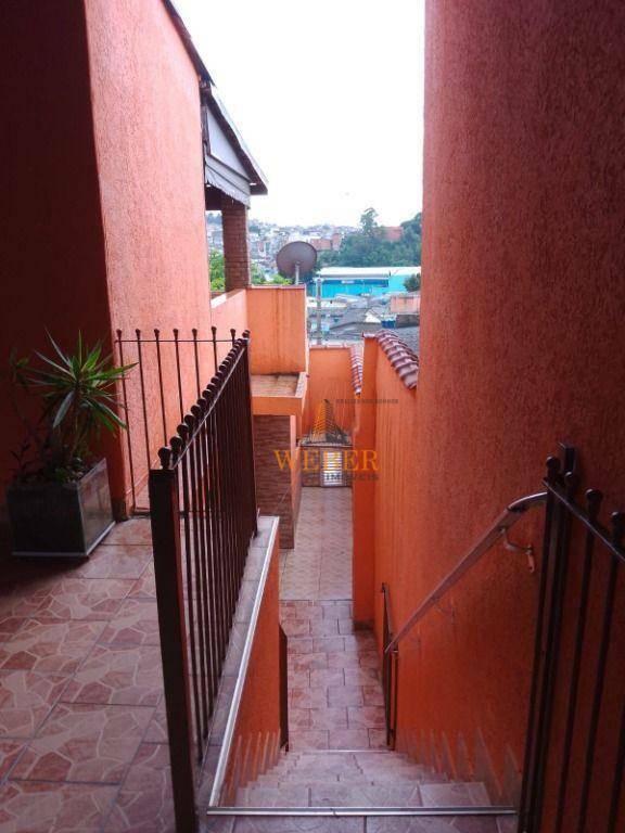 Sobrado à venda com 2 quartos, 260m² - Foto 14