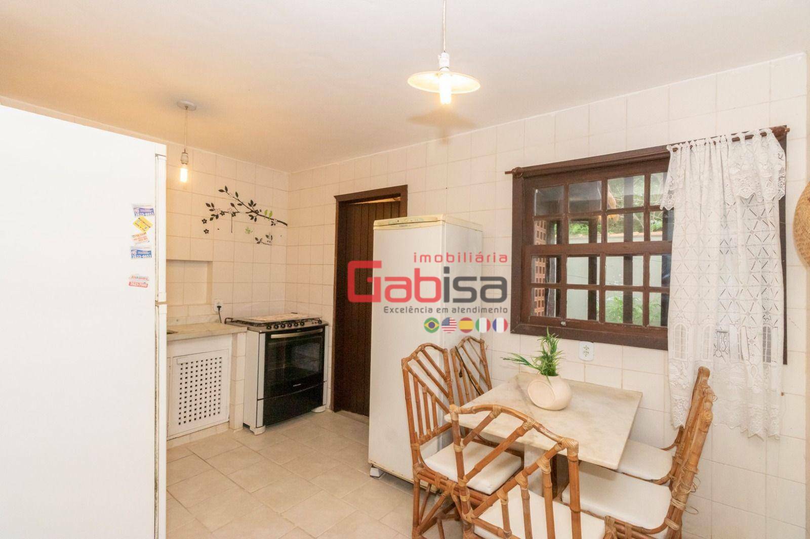 Casa à venda com 4 quartos, 250m² - Foto 17