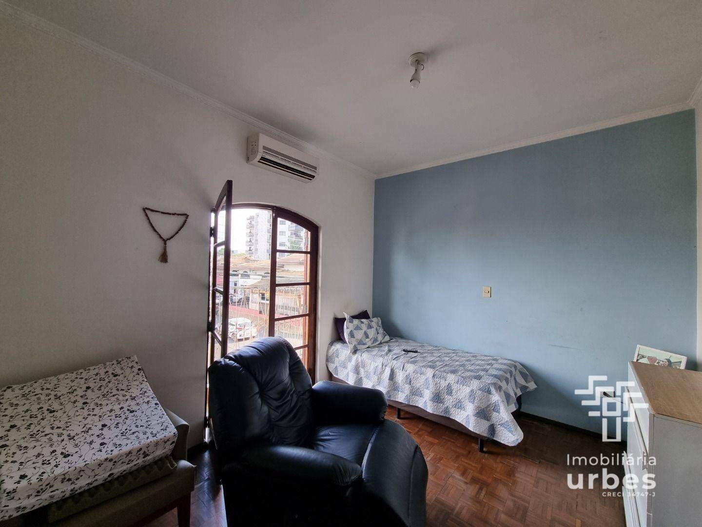 Casa à venda com 3 quartos, 249m² - Foto 22