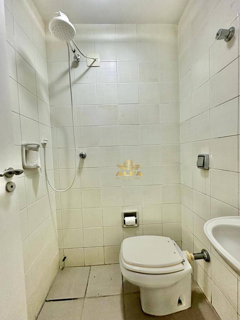 Apartamento à venda com 3 quartos, 170m² - Foto 19