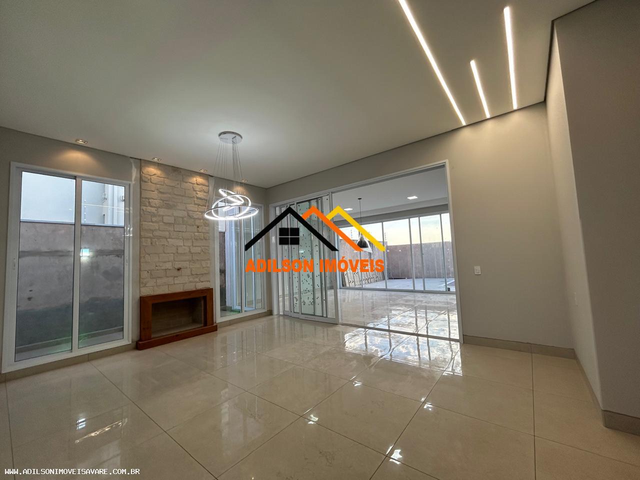 Casa à venda, 465m² - Foto 1