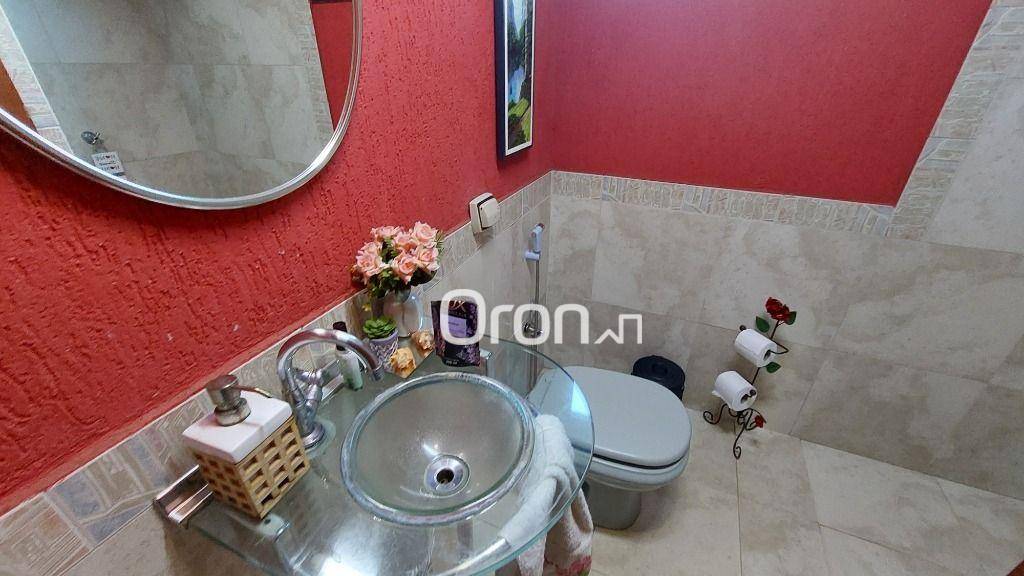 Sobrado à venda com 3 quartos, 200m² - Foto 10