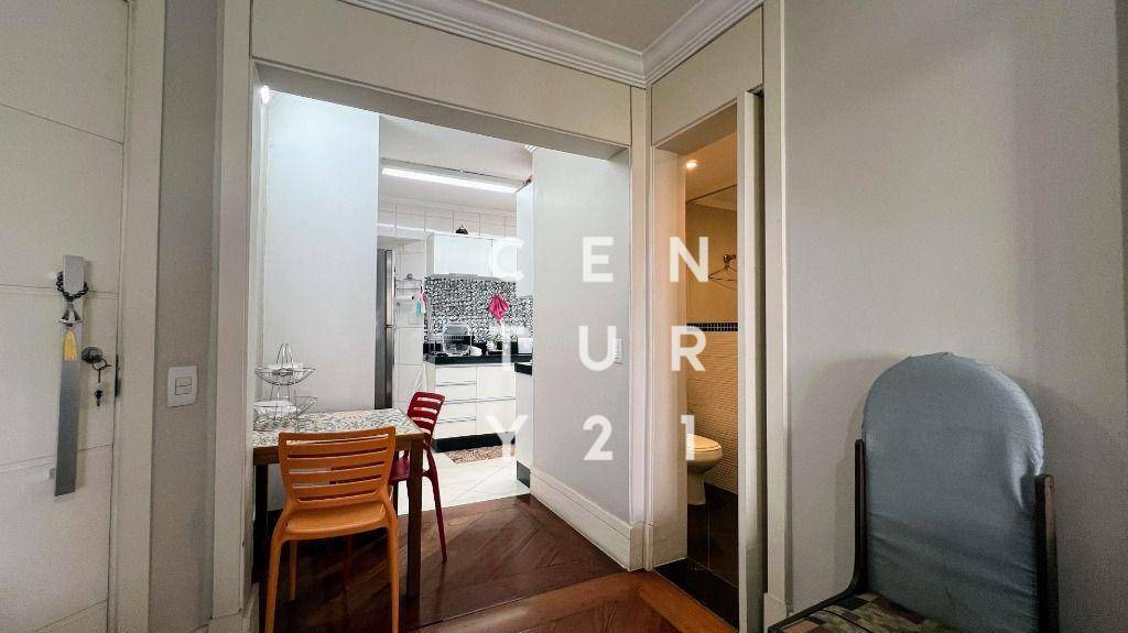 Apartamento à venda com 2 quartos, 74m² - Foto 11