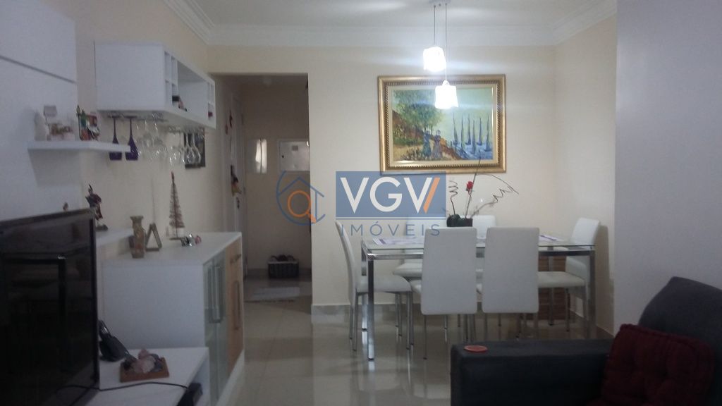 Apartamento à venda com 3 quartos, 80m² - Foto 1