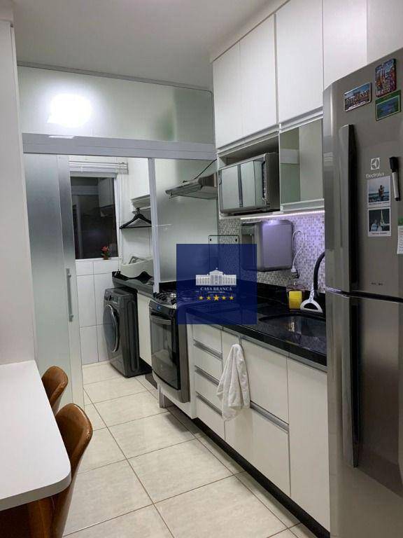 Apartamento à venda com 2 quartos, 59m² - Foto 4