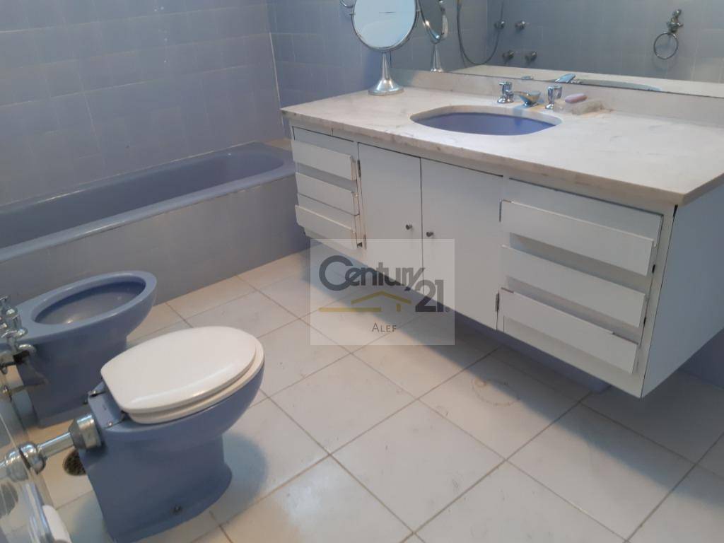 Apartamento à venda com 3 quartos, 176m² - Foto 9