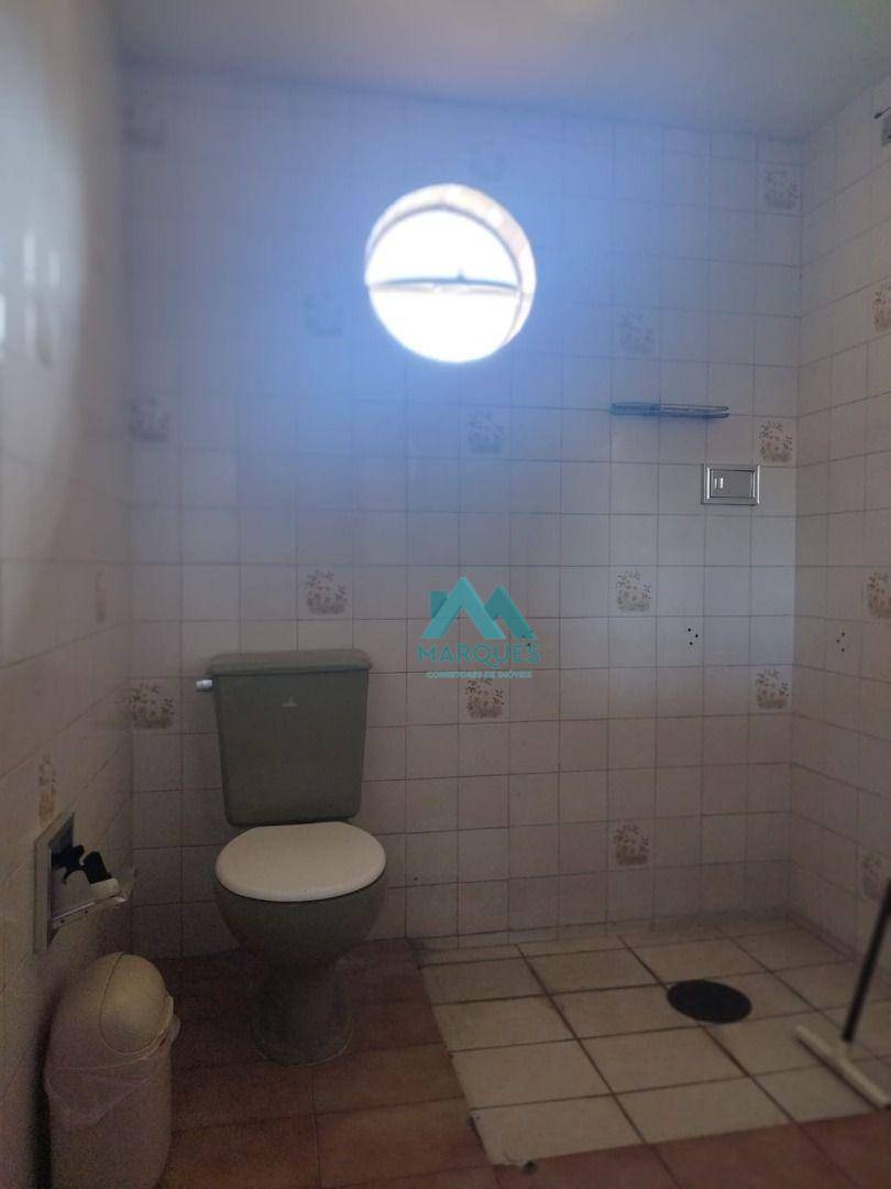 Sobrado à venda com 4 quartos, 304m² - Foto 18