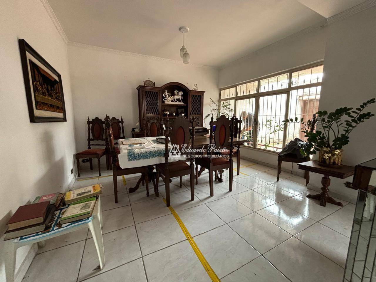 Casa à venda com 4 quartos, 393m² - Foto 4