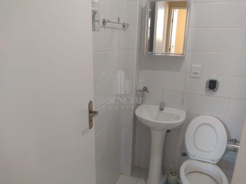 Apartamento para alugar com 2 quartos, 70m² - Foto 18