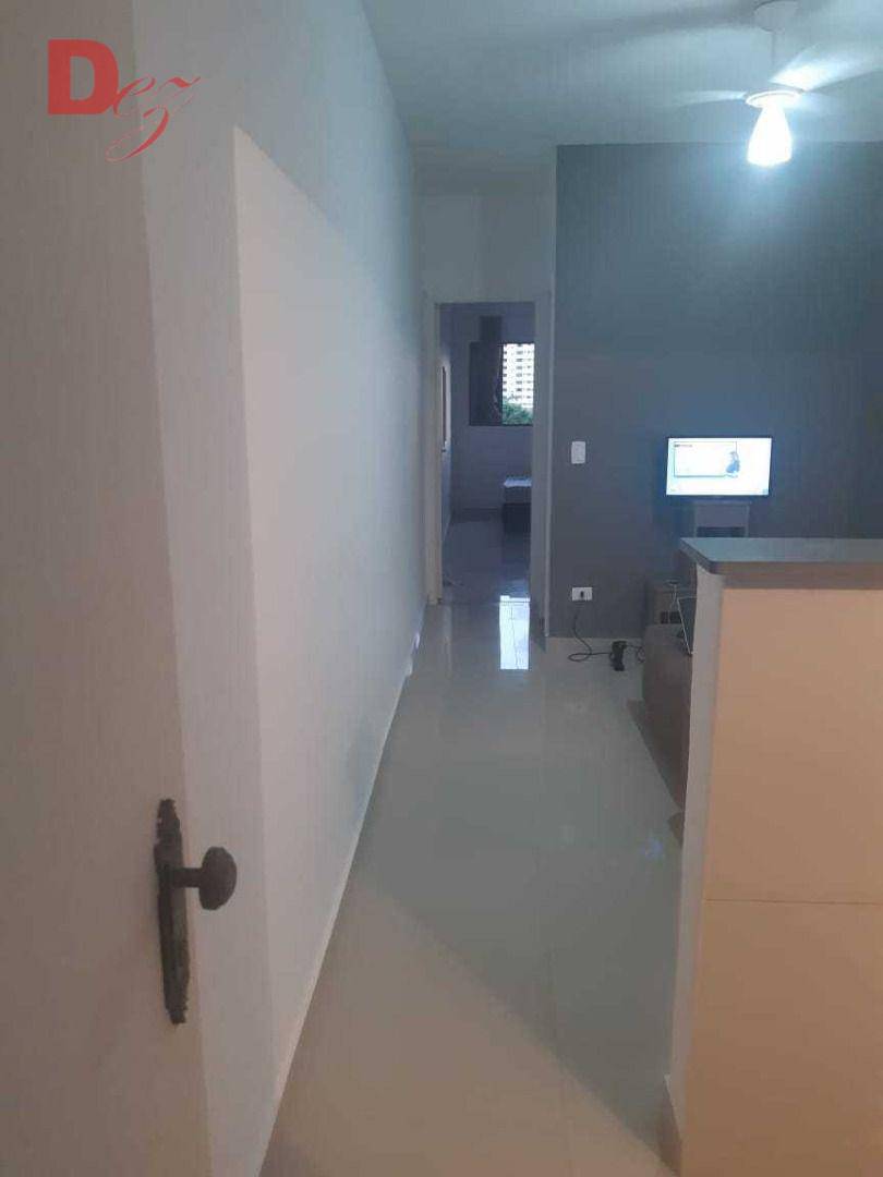 Apartamento à venda com 1 quarto, 41m² - Foto 11