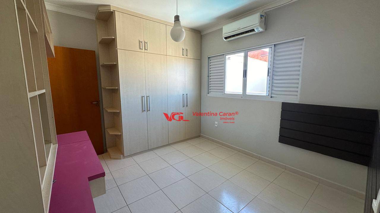 Sobrado à venda com 3 quartos, 298m² - Foto 19