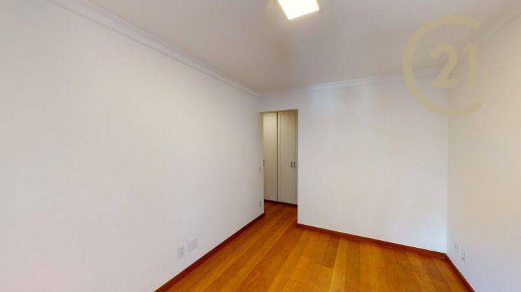 Apartamento à venda com 4 quartos, 220m² - Foto 20