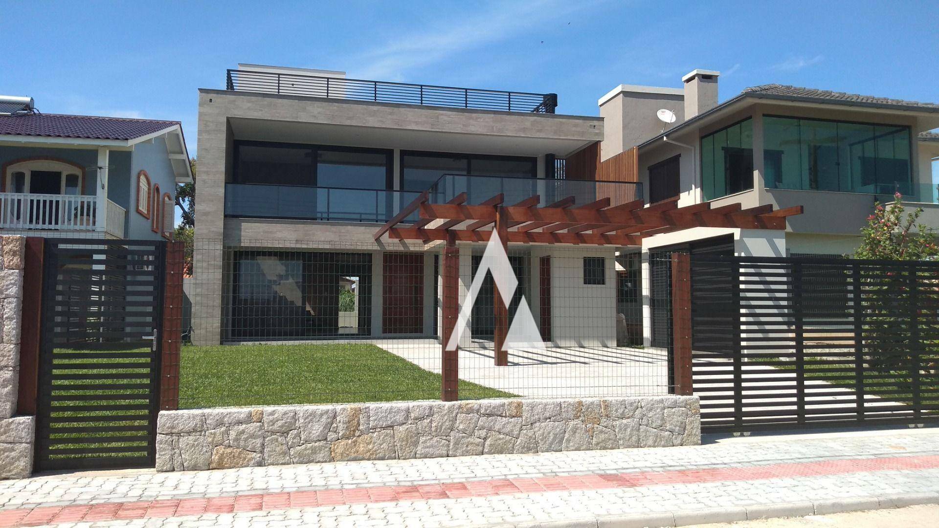 Casa à venda com 4 quartos, 237m² - Foto 4