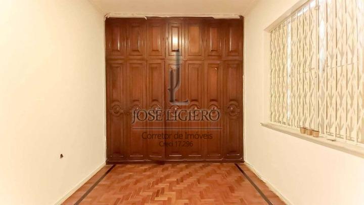 Casa à venda com 4 quartos, 205m² - Foto 21