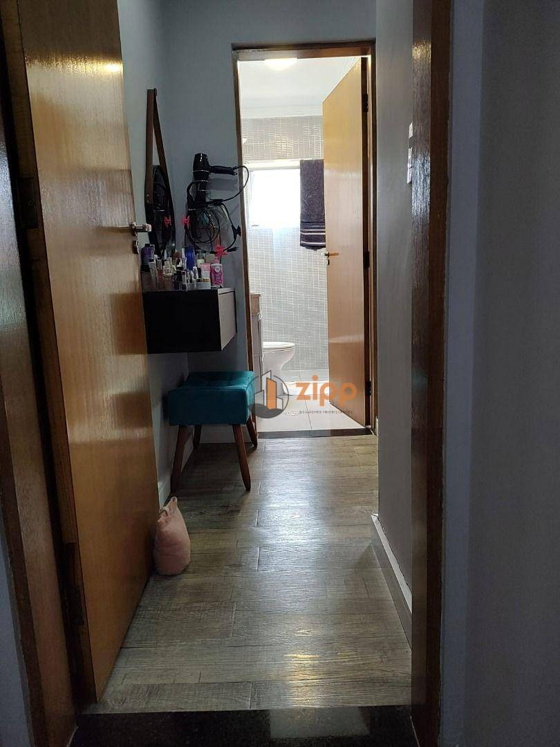 Sobrado à venda com 3 quartos, 110m² - Foto 11