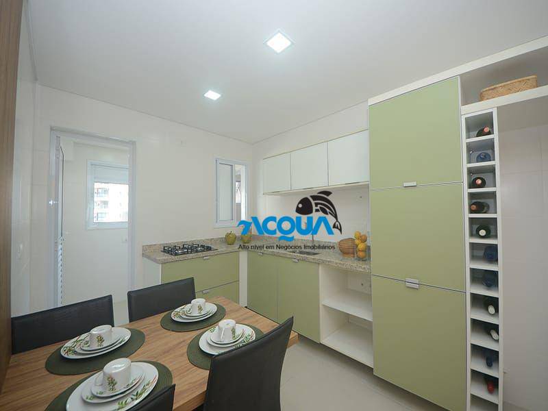 Apartamento à venda com 3 quartos, 135m² - Foto 27