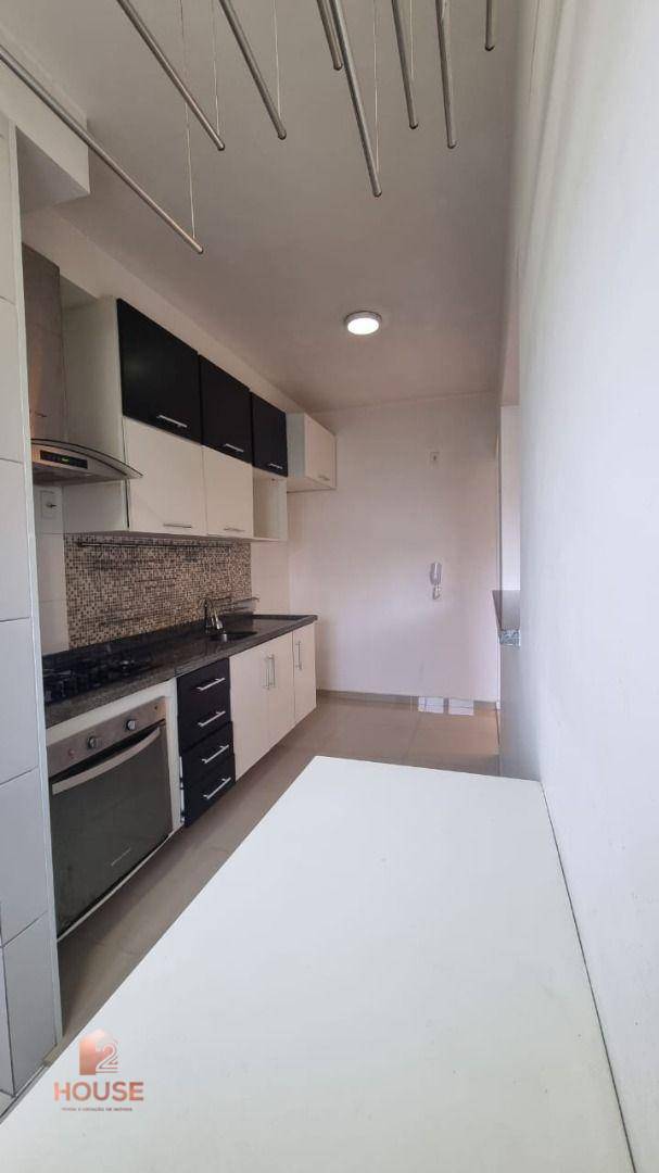 Apartamento à venda e aluguel com 2 quartos, 58m² - Foto 2