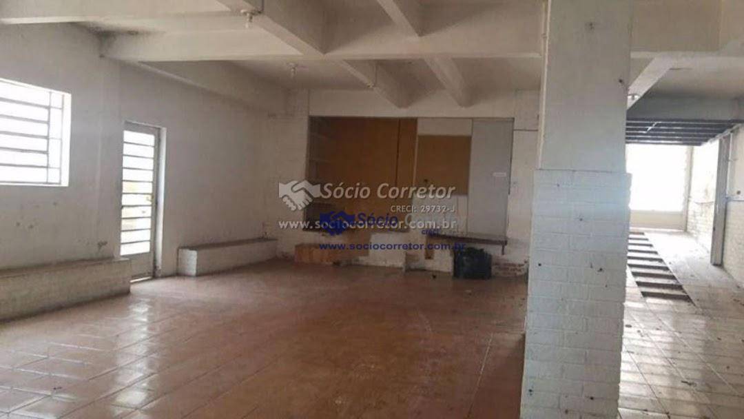 Casa à venda e aluguel com 4 quartos, 350m² - Foto 8