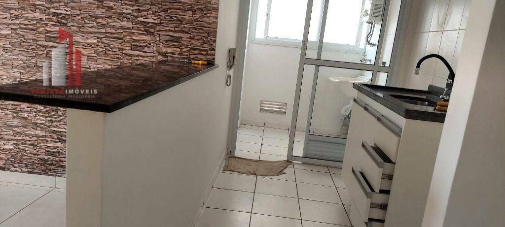 Apartamento à venda com 2 quartos, 48m² - Foto 6