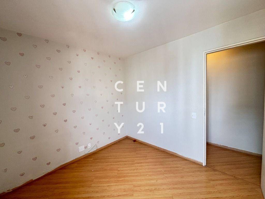 Apartamento à venda com 3 quartos, 70m² - Foto 5