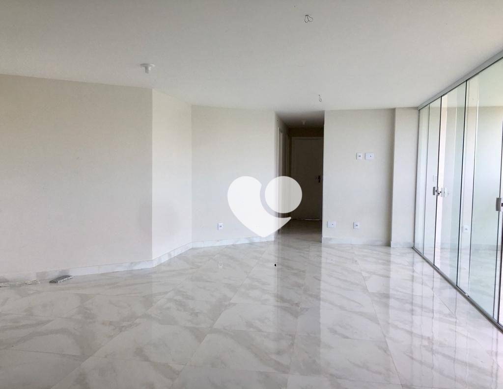 Apartamento à venda com 3 quartos, 103m² - Foto 4