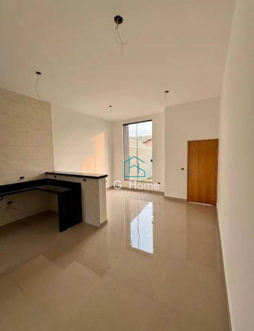 Casa à venda com 3 quartos, 80m² - Foto 5