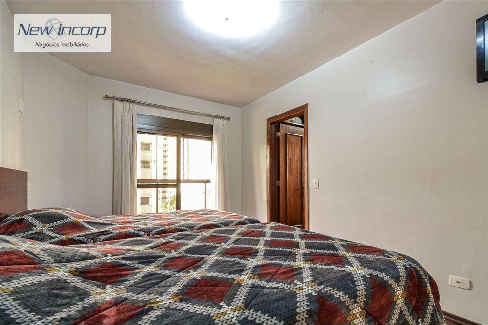 Apartamento à venda com 3 quartos, 193m² - Foto 27