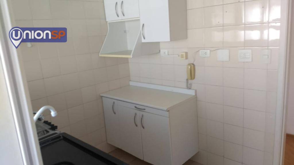 Apartamento à venda com 3 quartos, 65m² - Foto 7