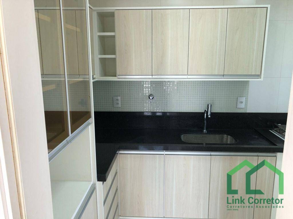 Apartamento à venda com 3 quartos, 88m² - Foto 35