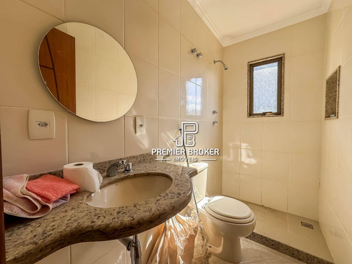 Casa de Condomínio à venda com 5 quartos, 213m² - Foto 30