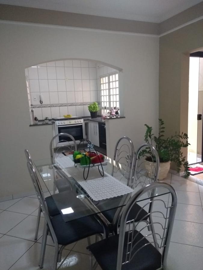 Casa à venda com 3 quartos, 170m² - Foto 8