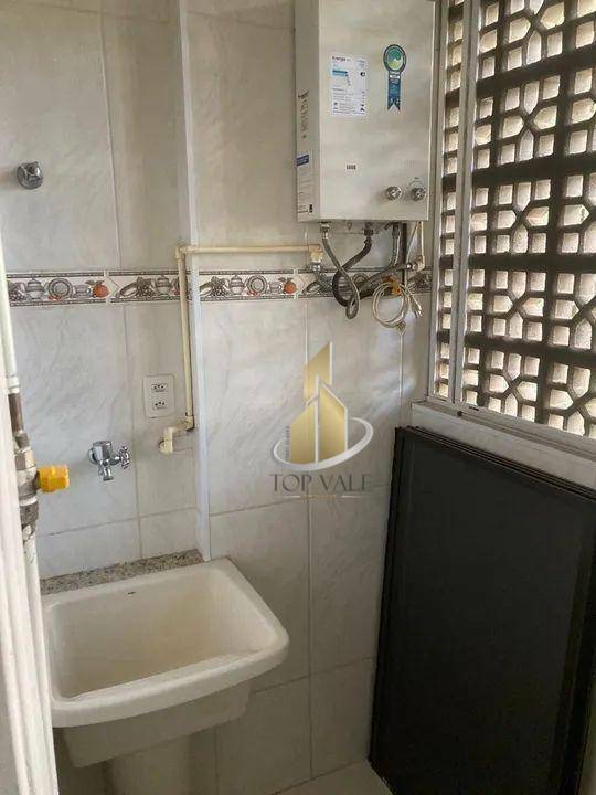 Apartamento à venda com 2 quartos, 55m² - Foto 2