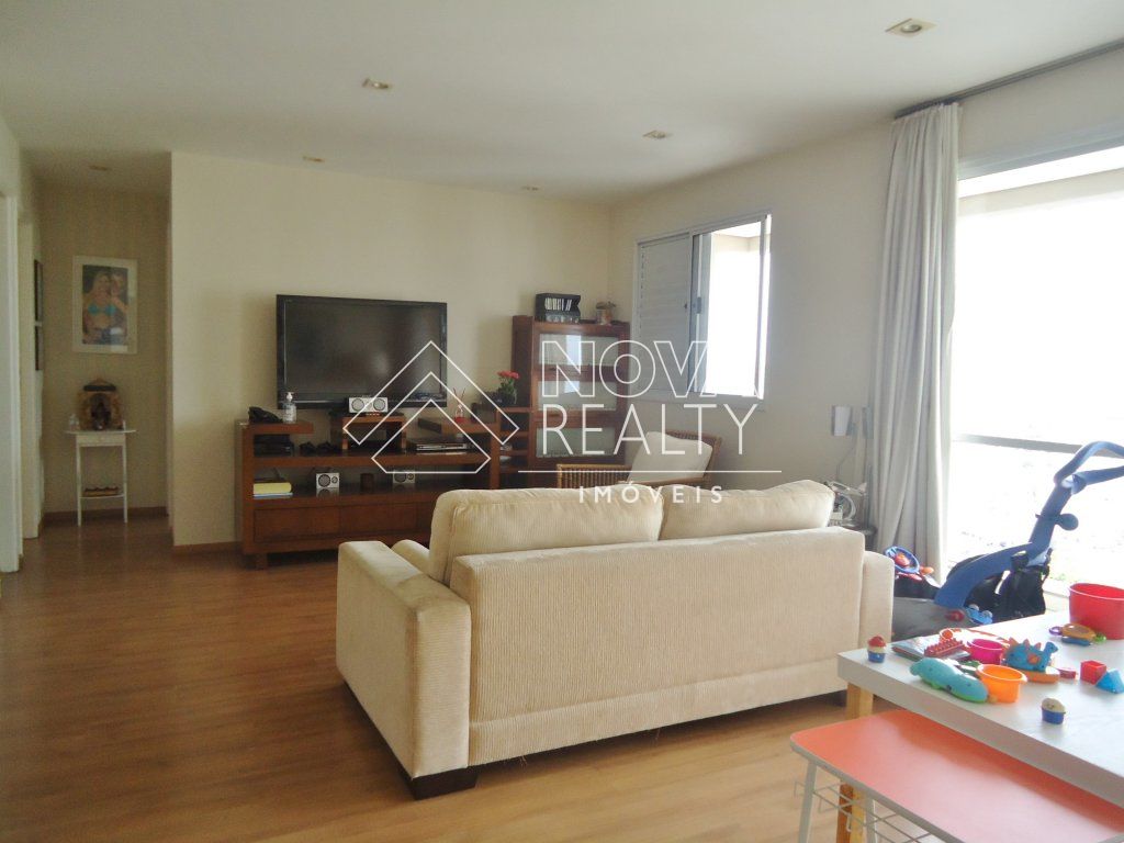 Apartamento à venda com 2 quartos, 78m² - Foto 2