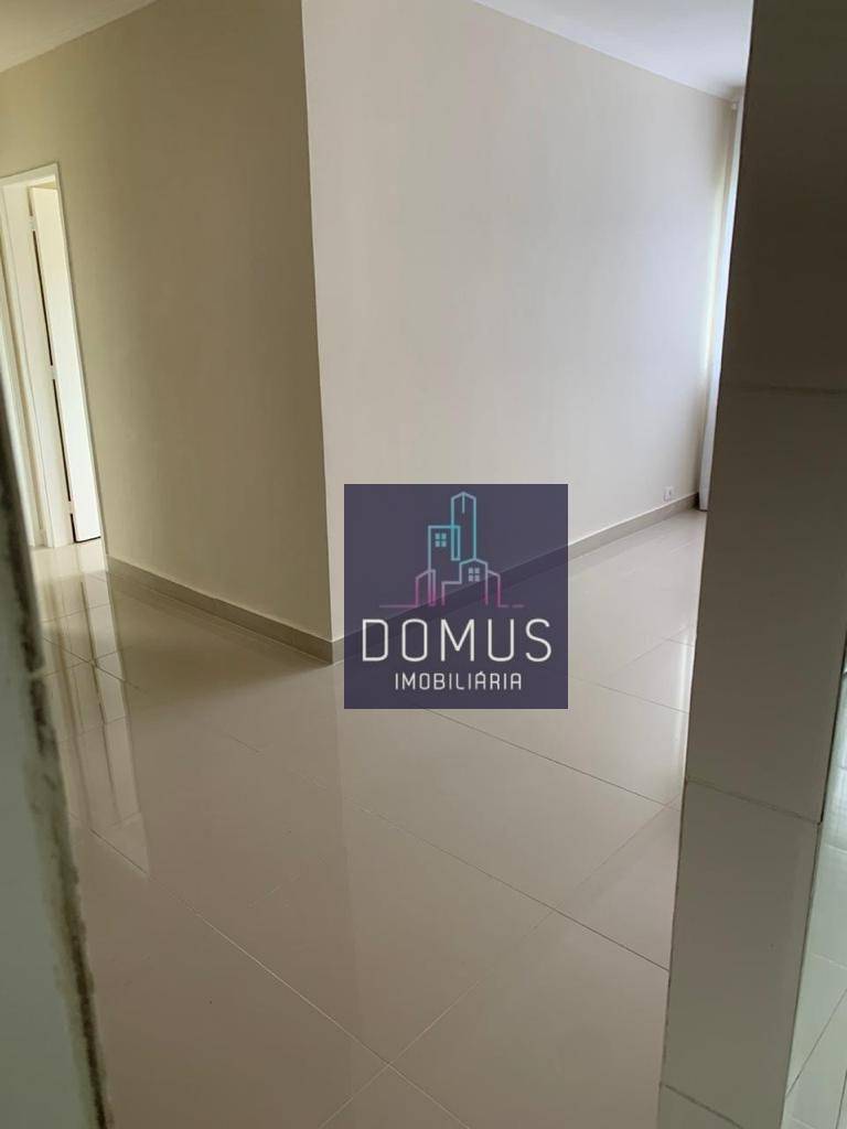 Apartamento à venda com 2 quartos, 60m² - Foto 3