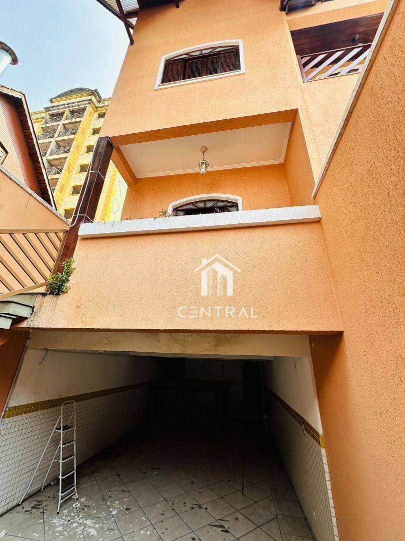 Sobrado à venda com 3 quartos, 278m² - Foto 2