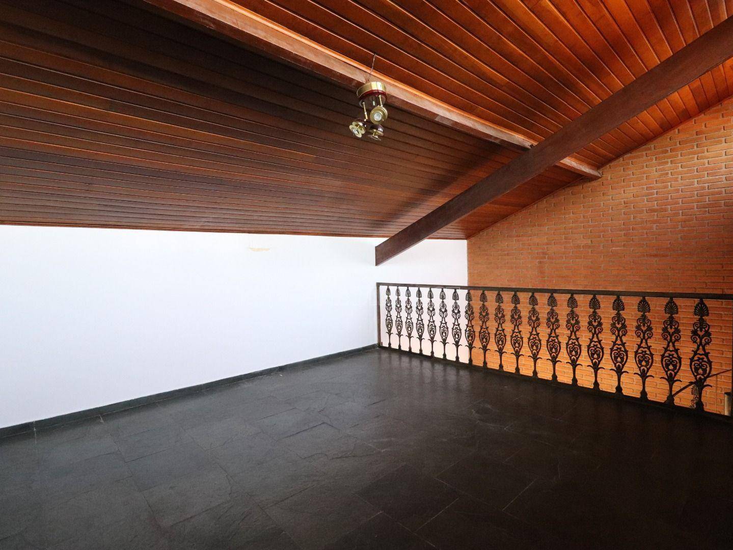 Casa de Condomínio à venda com 4 quartos, 256m² - Foto 18