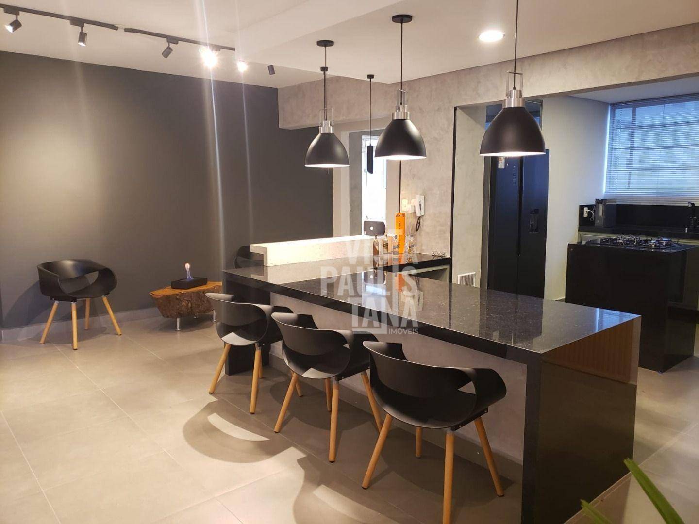 Apartamento à venda e aluguel com 3 quartos, 155m² - Foto 1