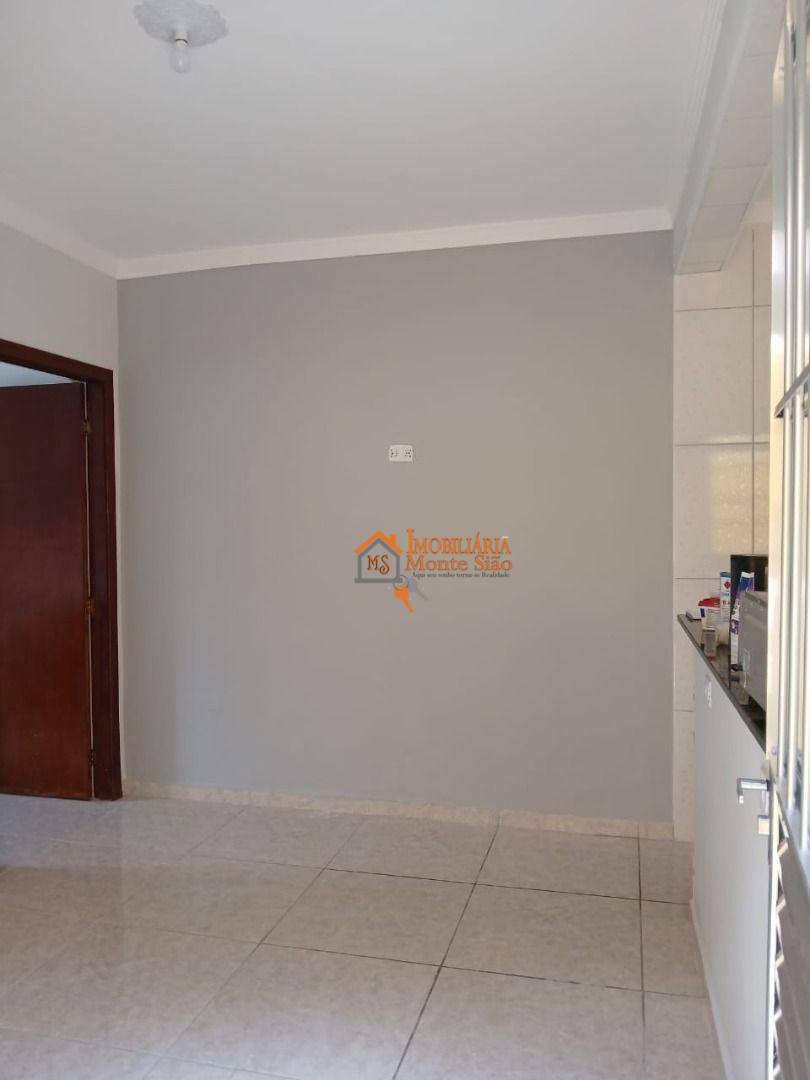 Casa para alugar com 2 quartos, 70m² - Foto 6