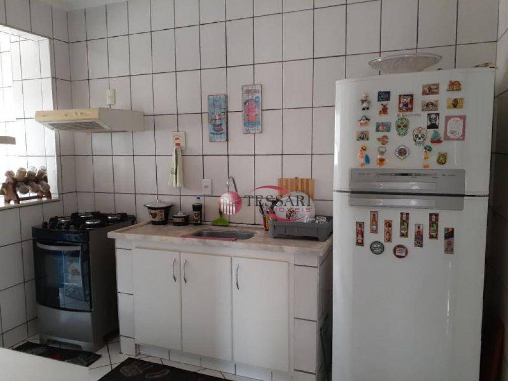 Apartamento à venda com 3 quartos, 72m² - Foto 9