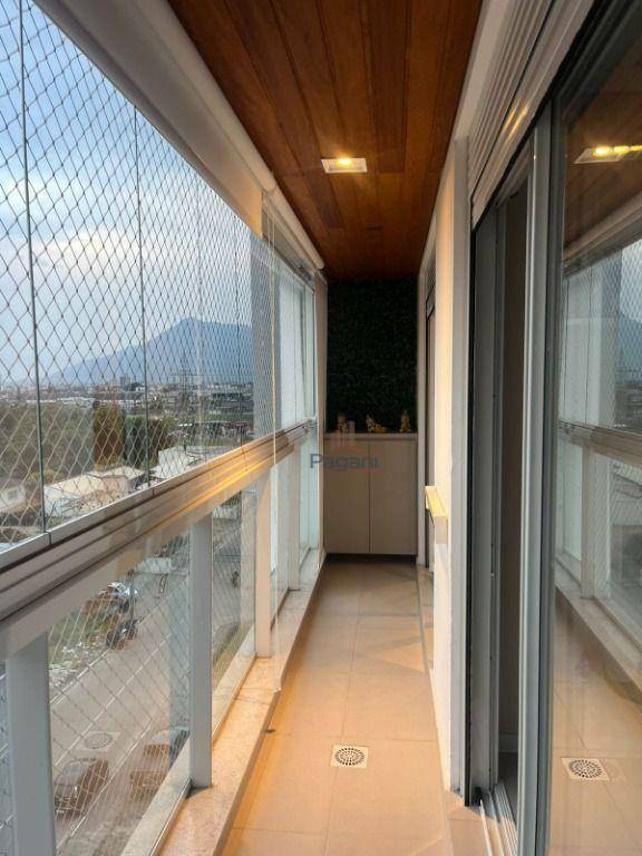 Apartamento à venda com 2 quartos, 98m² - Foto 11