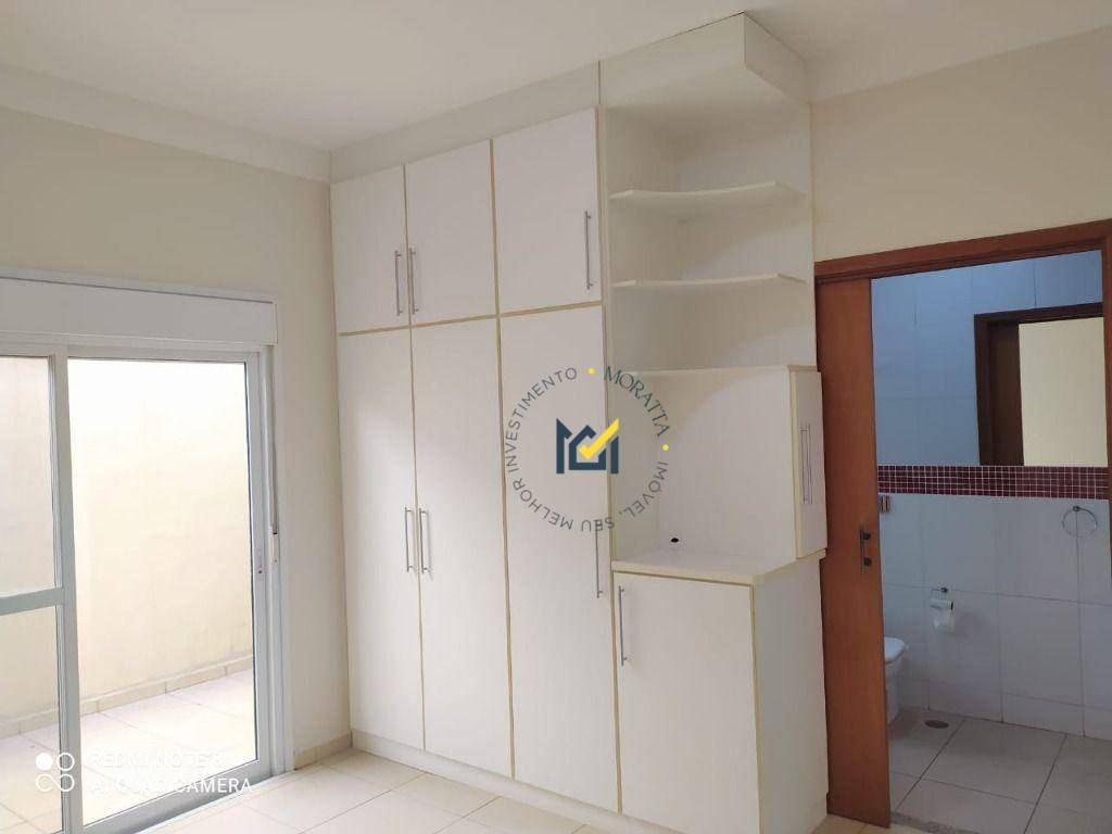 Casa de Condomínio para alugar com 3 quartos, 214m² - Foto 17