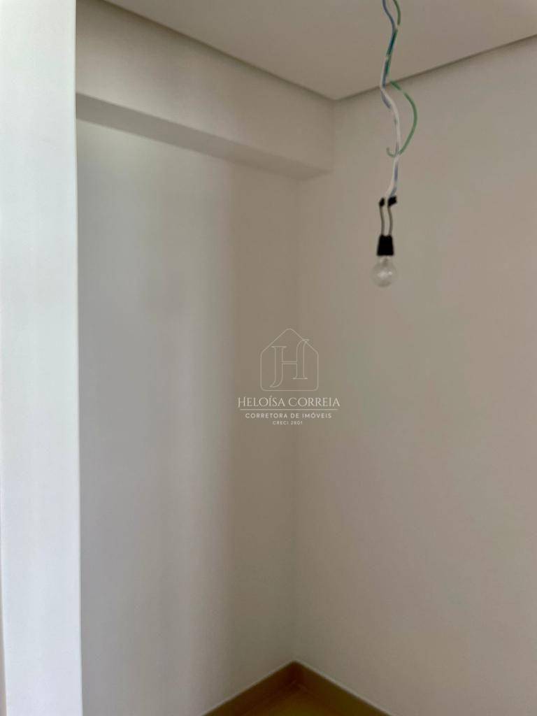 Apartamento à venda com 4 quartos, 279m² - Foto 19