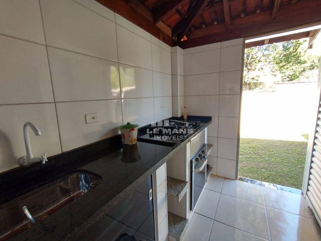 Chácara à venda com 4 quartos, 182m² - Foto 32