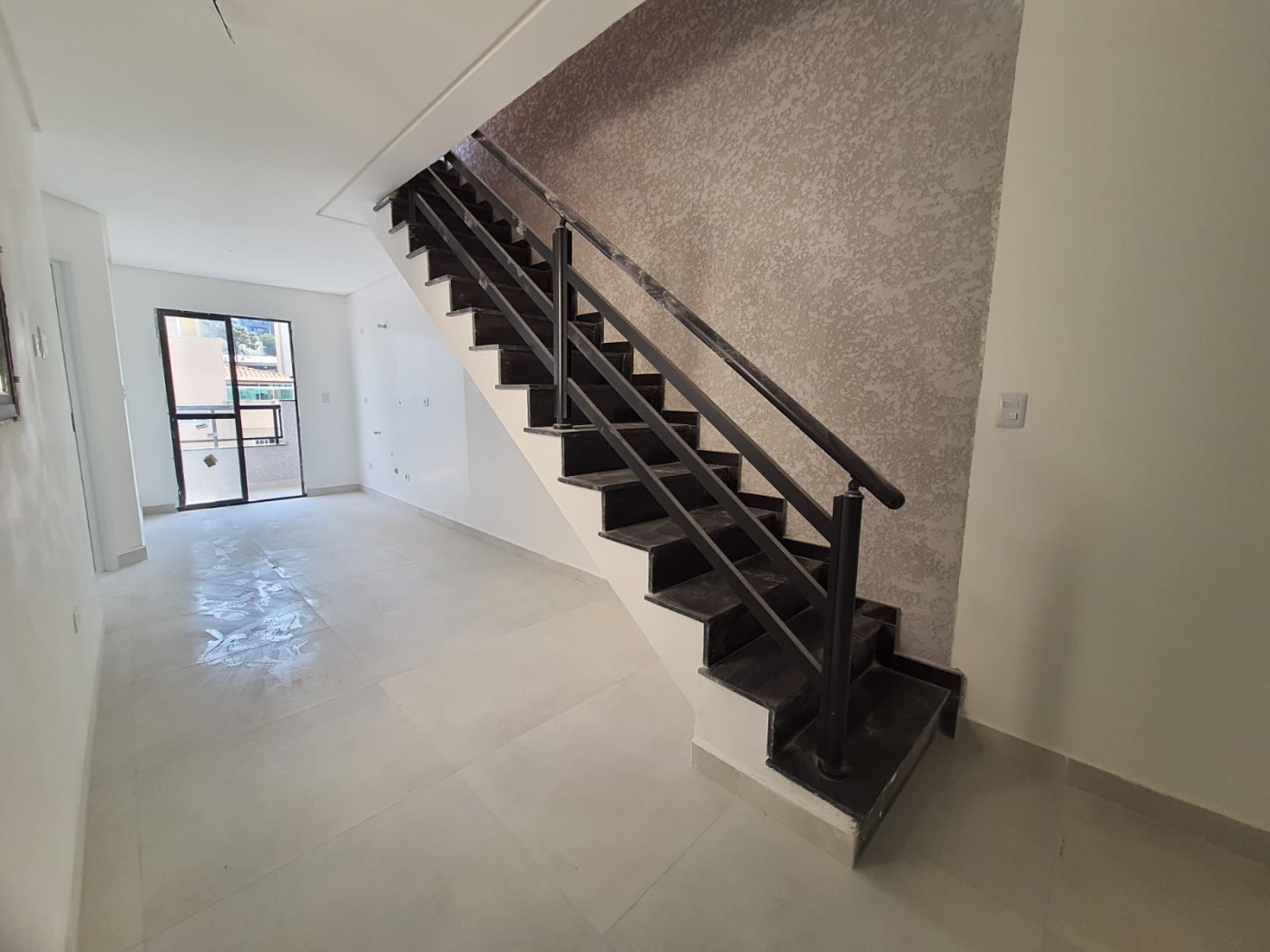 Cobertura à venda com 2 quartos, 92m² - Foto 10